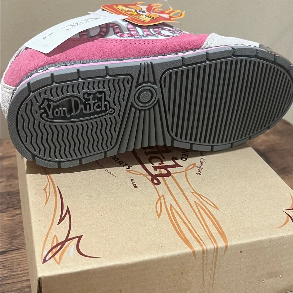 ✨ Vintage Von Dutch Kids Sneakers – Size 1 (Brand New!) ✨ - Picture 4 of 4